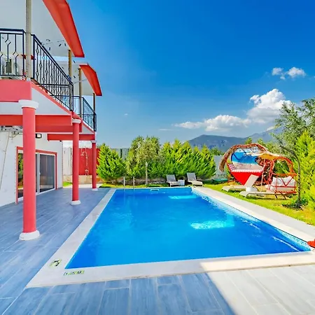 Dogayla Ic Ice Havuzlu Alanya