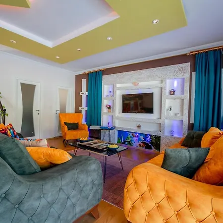 Dogayla Ic Ice Havuzlu Villa Alanya